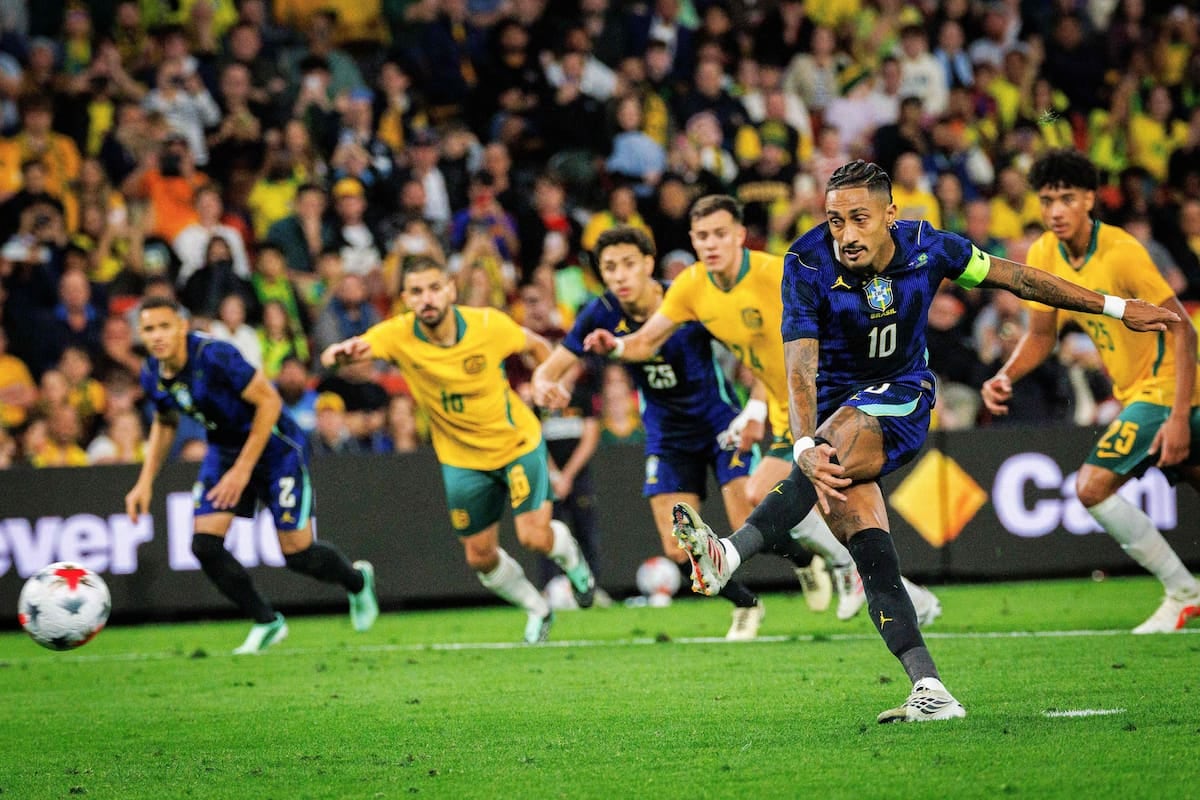 Brasil lo dio vuelta en Brisbane con el ingreso de Endrick y se fue de Australia con un triunfo y un empate