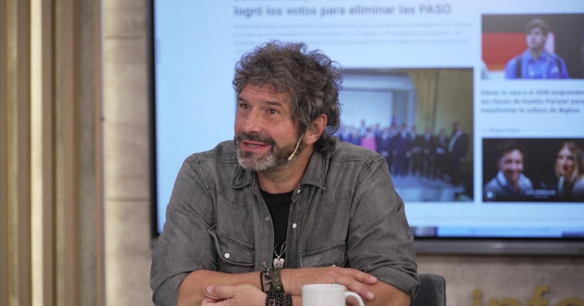 Iván Noble rescata del cajón las canciones que el público casi se olvida