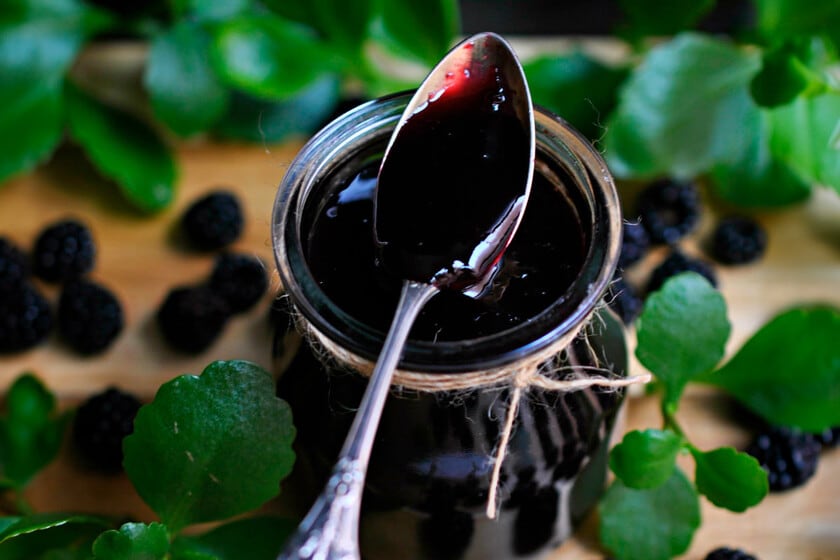 Mermelada de moras silvestres: la receta casera que omite las cantidades y deja al cocinero a ciegas