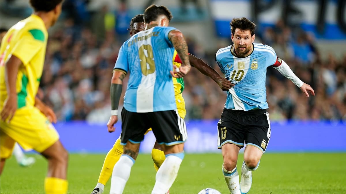 El cabezazo de Otamendi que le dio a Argentina la ventaja en la noche de Messi