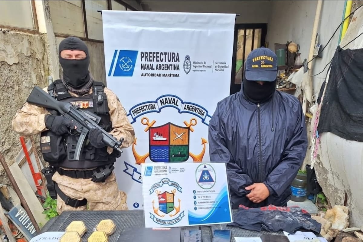 Diez kilos de oro en un inodoro: dos allanamientos en Caleta Olivia por la desaparición de un hombre