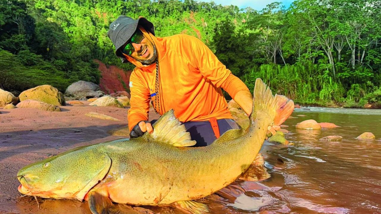 La Amazonía boliviana se abre a la caña: un río de 350 kilómetros donde conviven quince especies y se devuelven todas