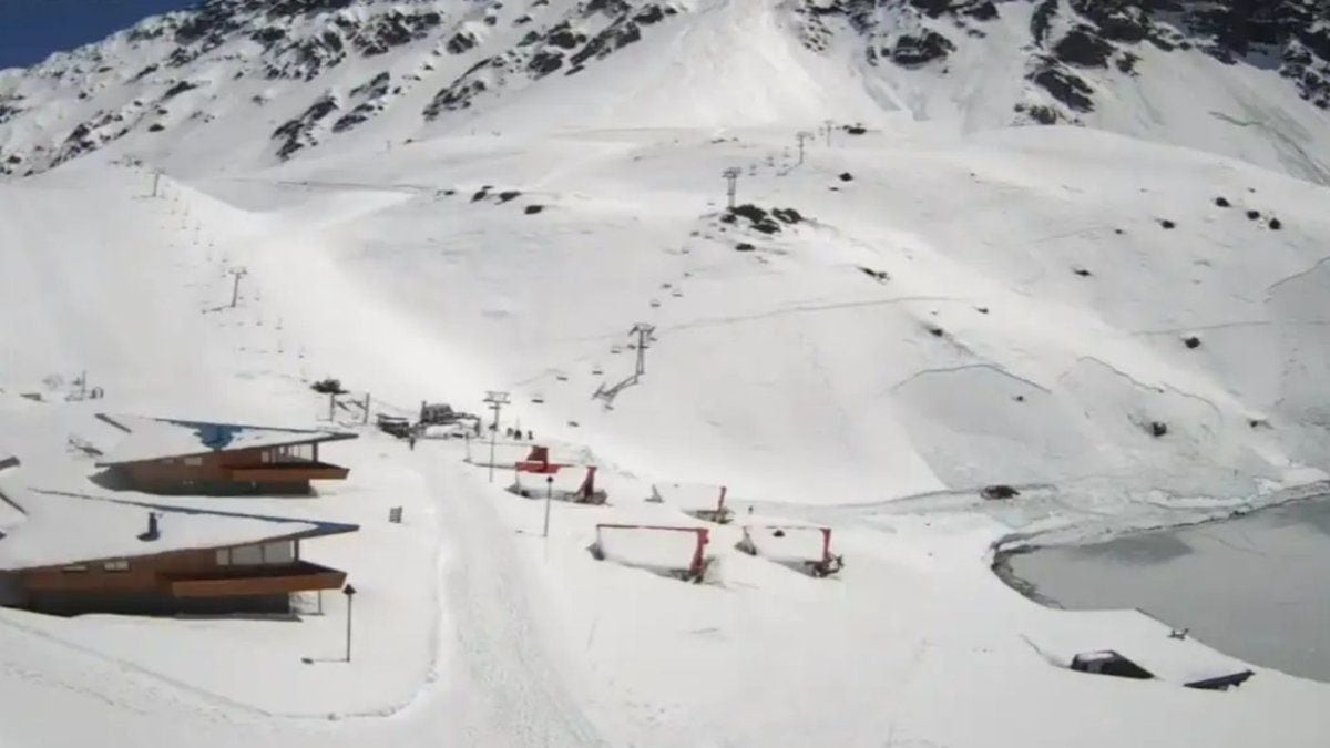 Avalancha en Portillo: tres montañistas muertos y cuatro heridos en una zona no habilitada de la cordillera chilena
