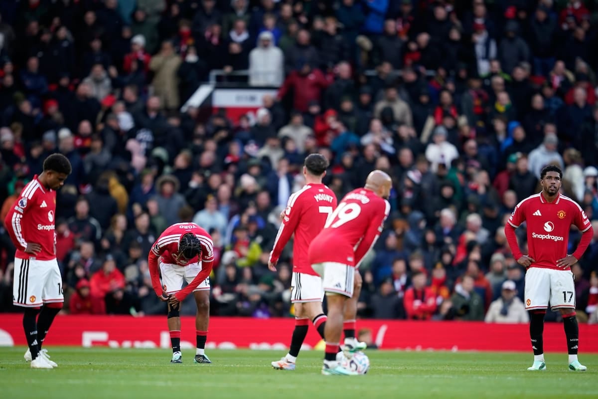 Old Trafford se viene abajo: Bournemouth humilló al United y dejó la tabla al borde